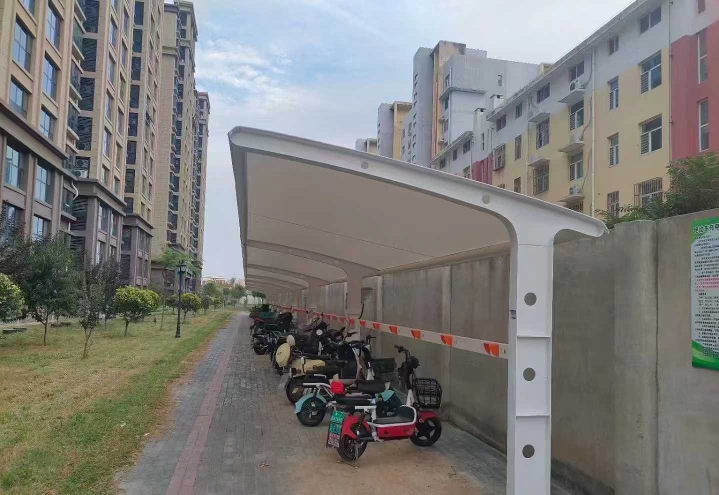 小区停车棚案例